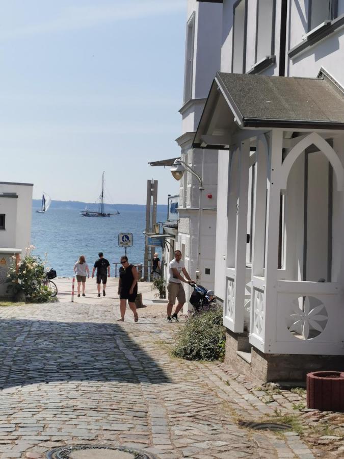 Homelig Altstadt Ferienwohnung Sassnitz 3 Buitenkant foto